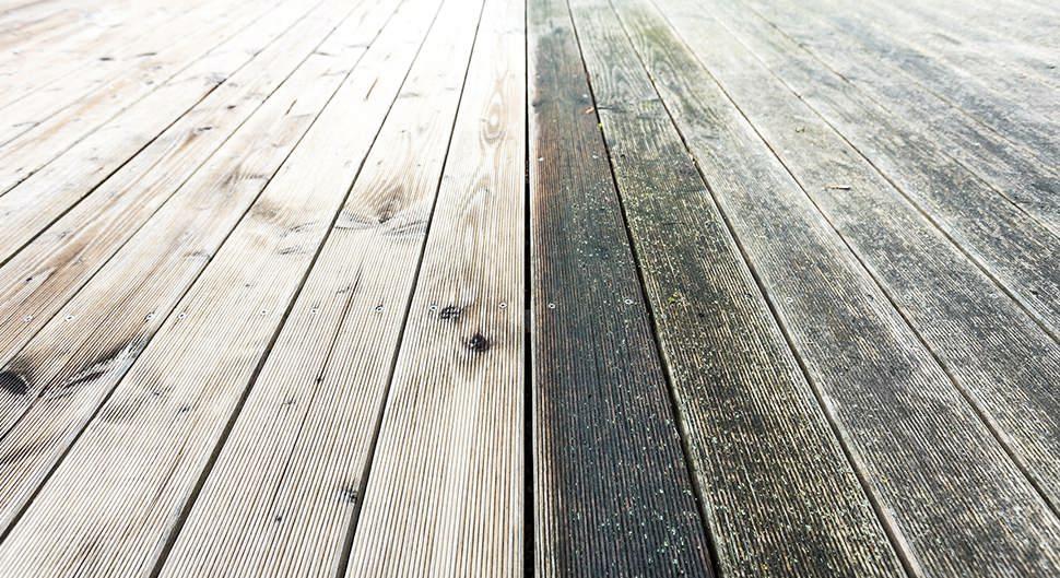 Guide étape par étape pour nettoyer une terrasse en bois